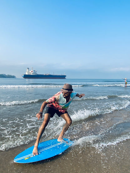 Flatland Fishtale Skimboard Blue