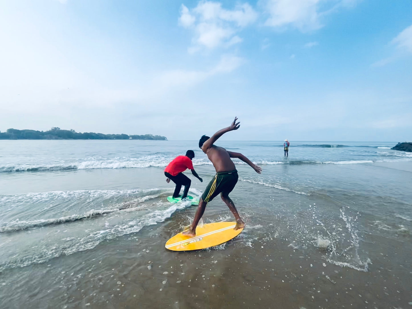 Flatland Fishtale Skimboard Yellow