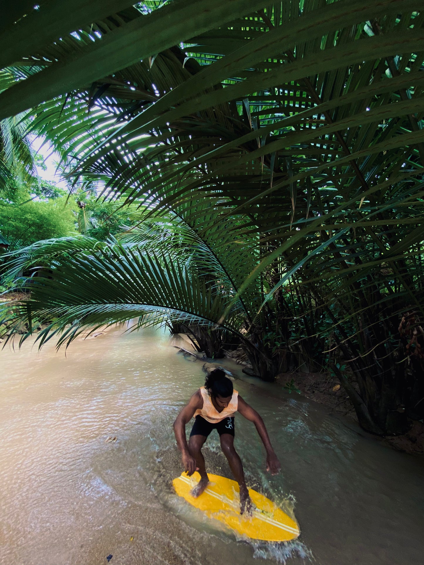 Flatland Fishtale Skimboard Yellow