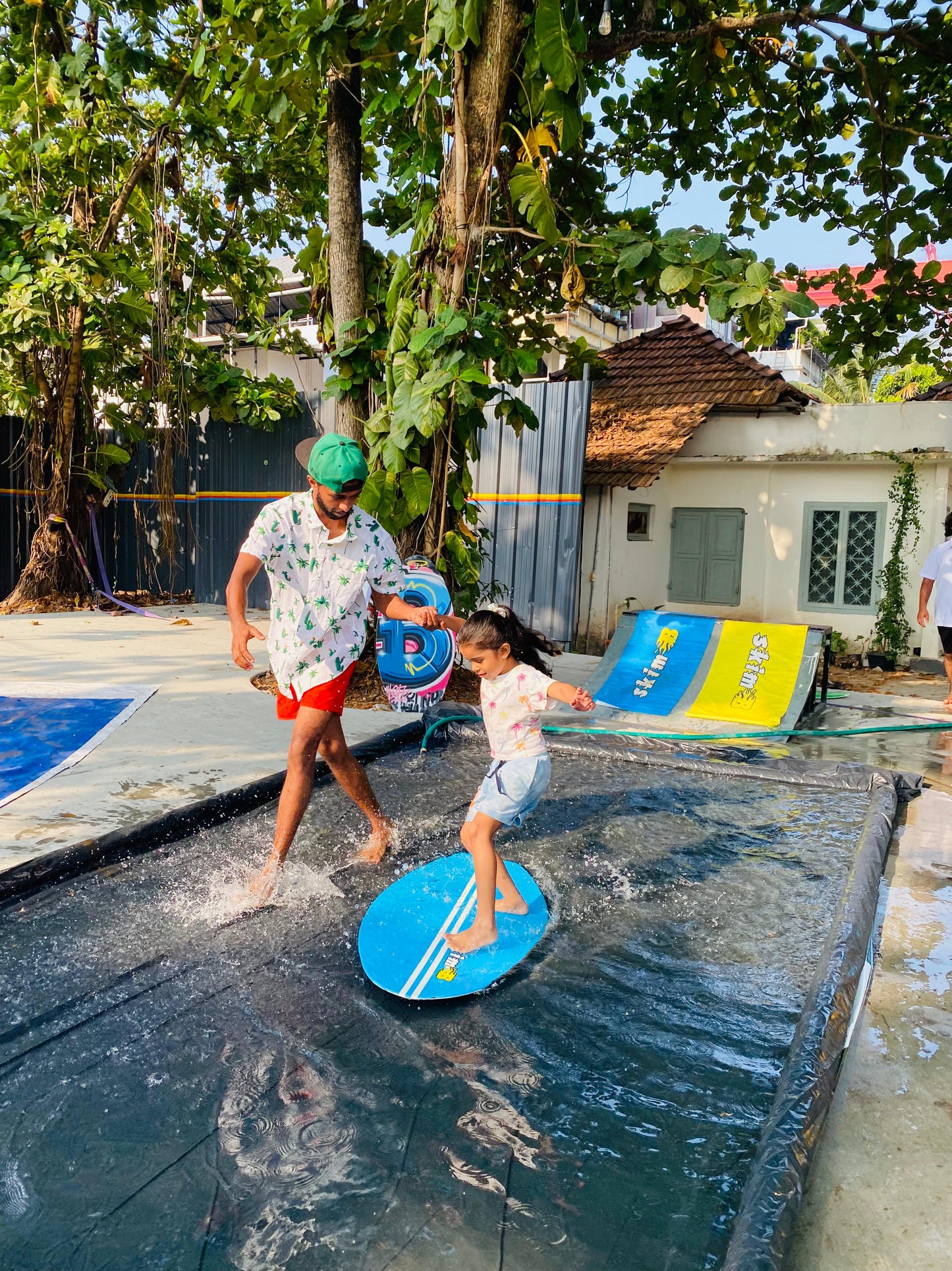 Skimboarding Workshop in Skimpool - Learn Basics of Skimboarding